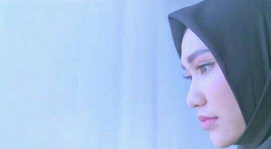 potret Septia Siregar di video klip Terhukum Rindu (youtube.com/PUTRA SIREGAR MERAKYAT)