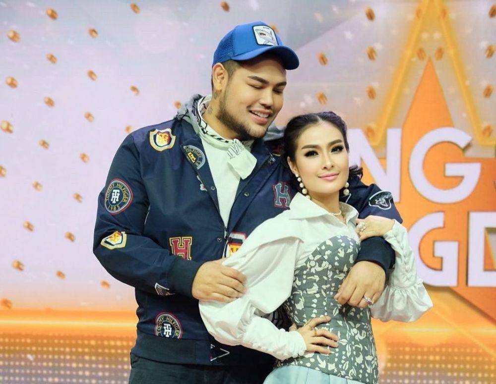 potret Iis Dahlia (instagram.com/isdadahlia)