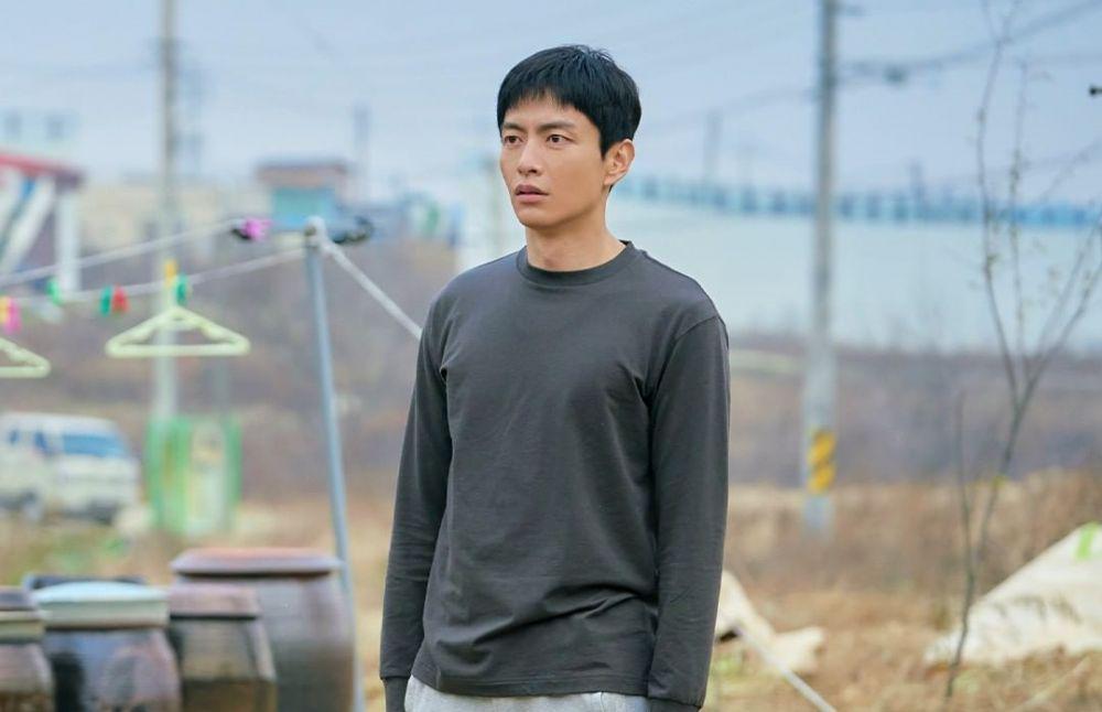 10 Pelajaran Hidup dari Yeom Chang Hee di KDrama My Liberation Notes