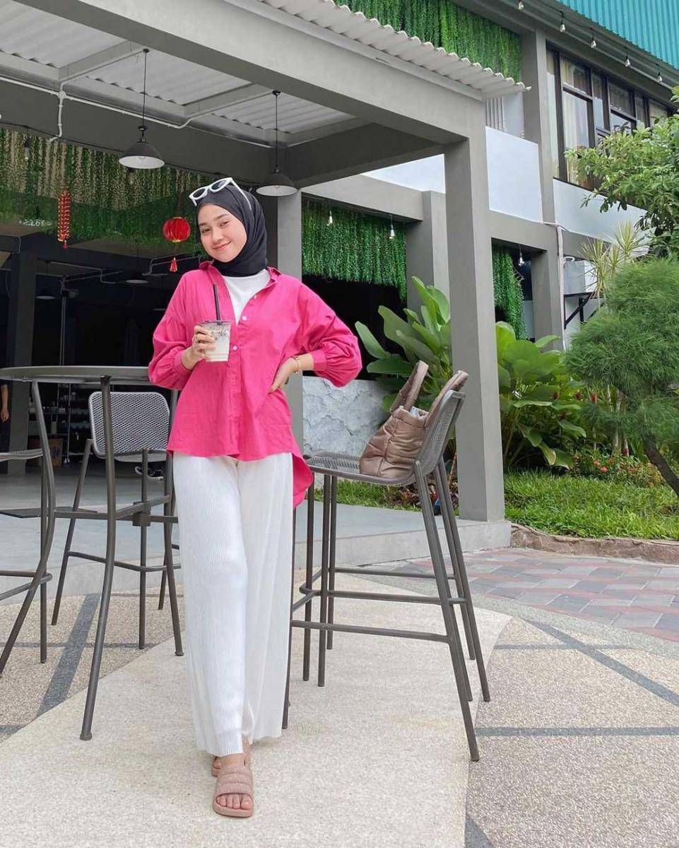 referensi outfit warna fuchsia (instagram.com/inikiranaaa__)