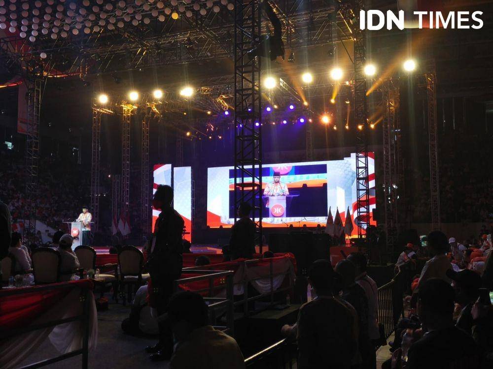 Gubernur DKI Jakarta Anies Baswedan hadir di Milad ke-20 PKS (IDN Times/Ilman Nafi'an)