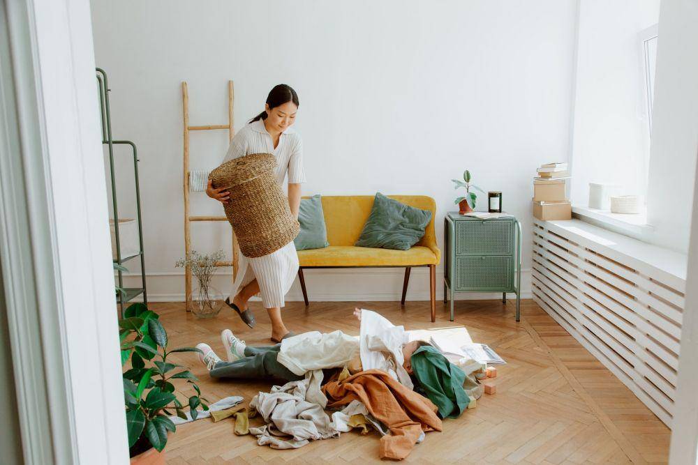 Ilustrasi Decluttering (pexels.com/RonLach)