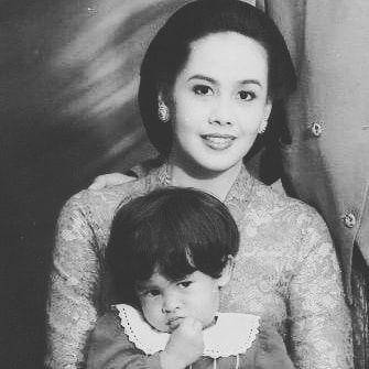 potret cilik Amanda Khairunnisa (Instagram.com/muren.s)
