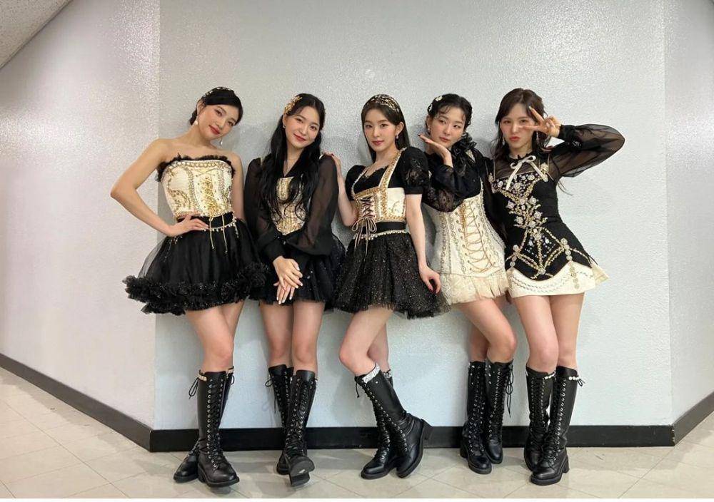 Red Velvet (instagram.com/redvelvet.smtown)