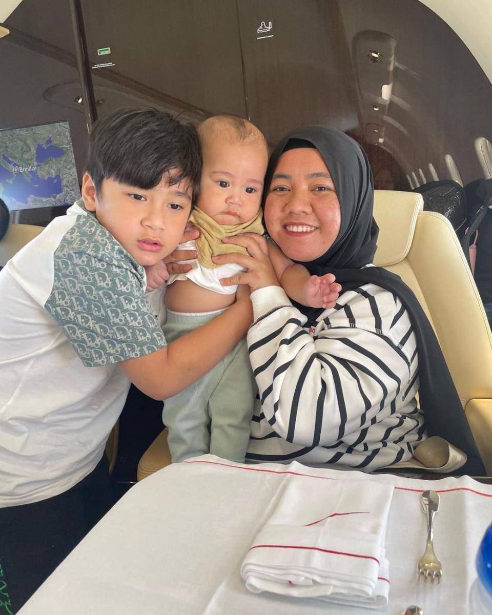 Shela Lala, Rafathar, dan Rayyanza (instagram.com/shela_lala96)