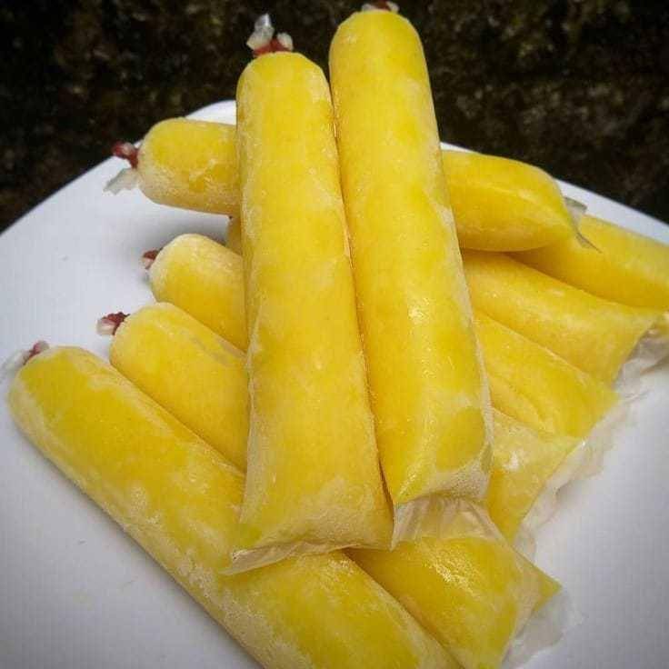 es lilin nangka (instagram.com/ideusaharumahan)