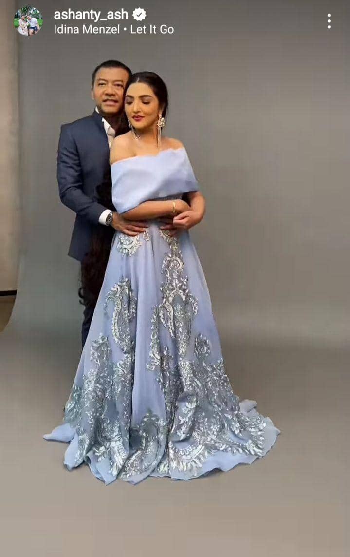 sesi pemotretan keluarga Asix (dok. instagram.com/ashanty_ash)