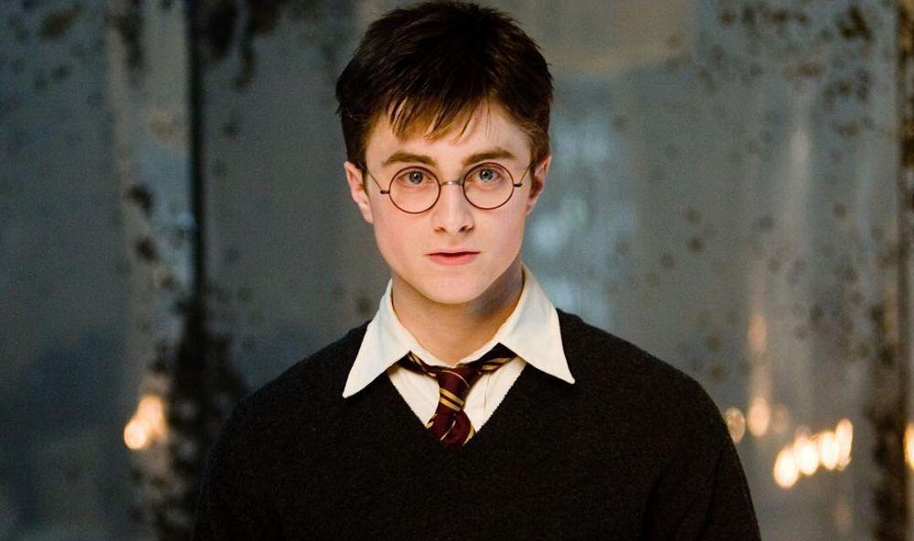 7 Kado dan Suvenir Unik Bagi Penggemar Harry Potter, Apa Saja?
