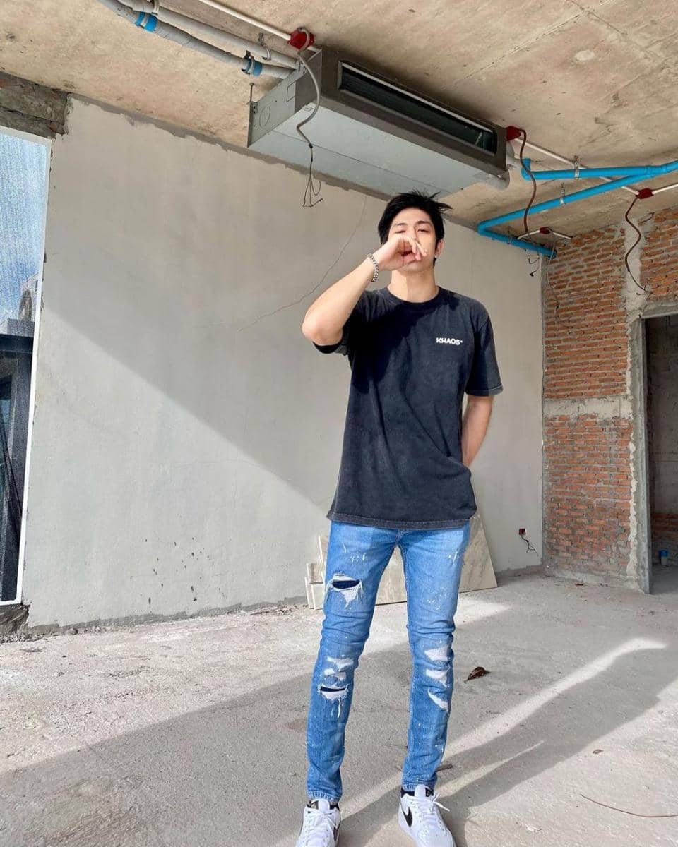 referensi OOTD boyfriend material ala Luke Ishikawa Plowden (instagram.com/lukevoyage)
