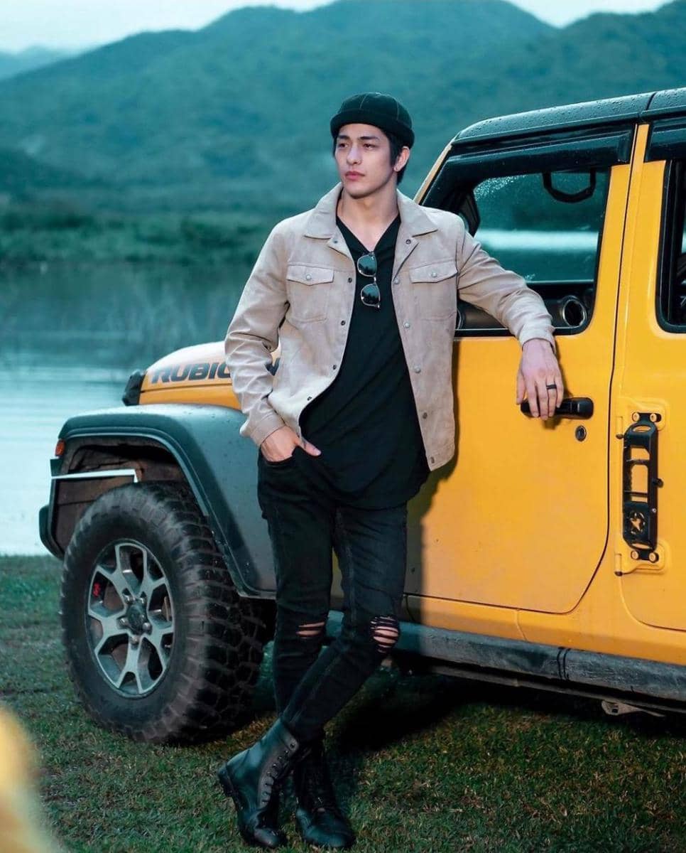 referensi OOTD boyfriend material ala Luke Ishikawa Plowden (instagram.com/lukevoyage)