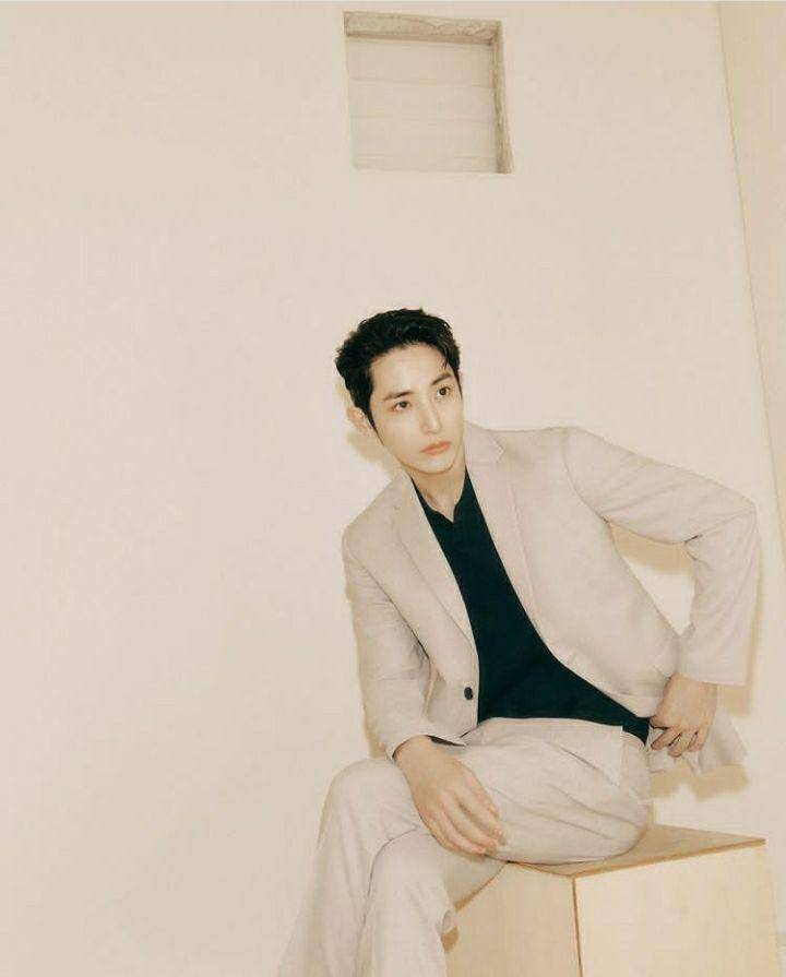 OOTD Lee Soo Hyuk (instagram.com/leesoohyuk)