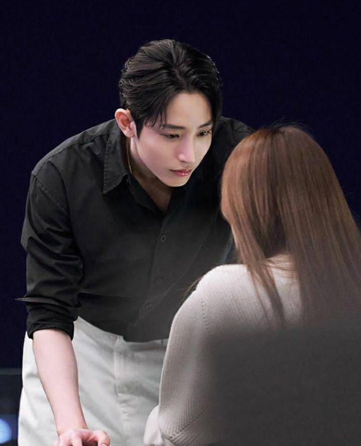 OOTD Lee Soo Hyuk (instagram.com/leesoohyuk)