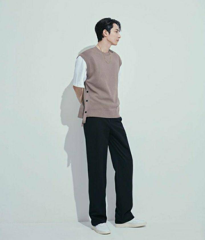 ootd Lee Soo Hyuk (instagram.com/leesoohyuk)