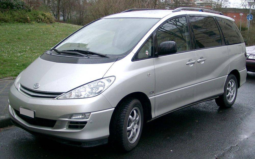 Toyota Estima generasi kedua (wikipedia.org)
