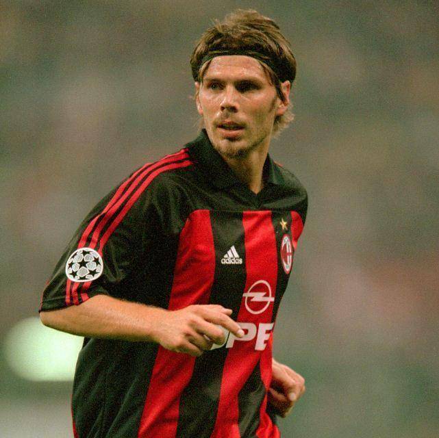 potret Zvonimir Boban berseragam AC Milan (twitter.com/ChampionsLeague)