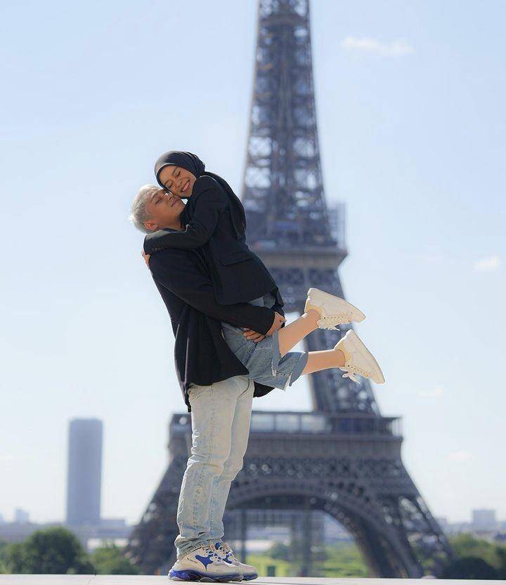 Leslar paris (instagram.com/rizkybillar)