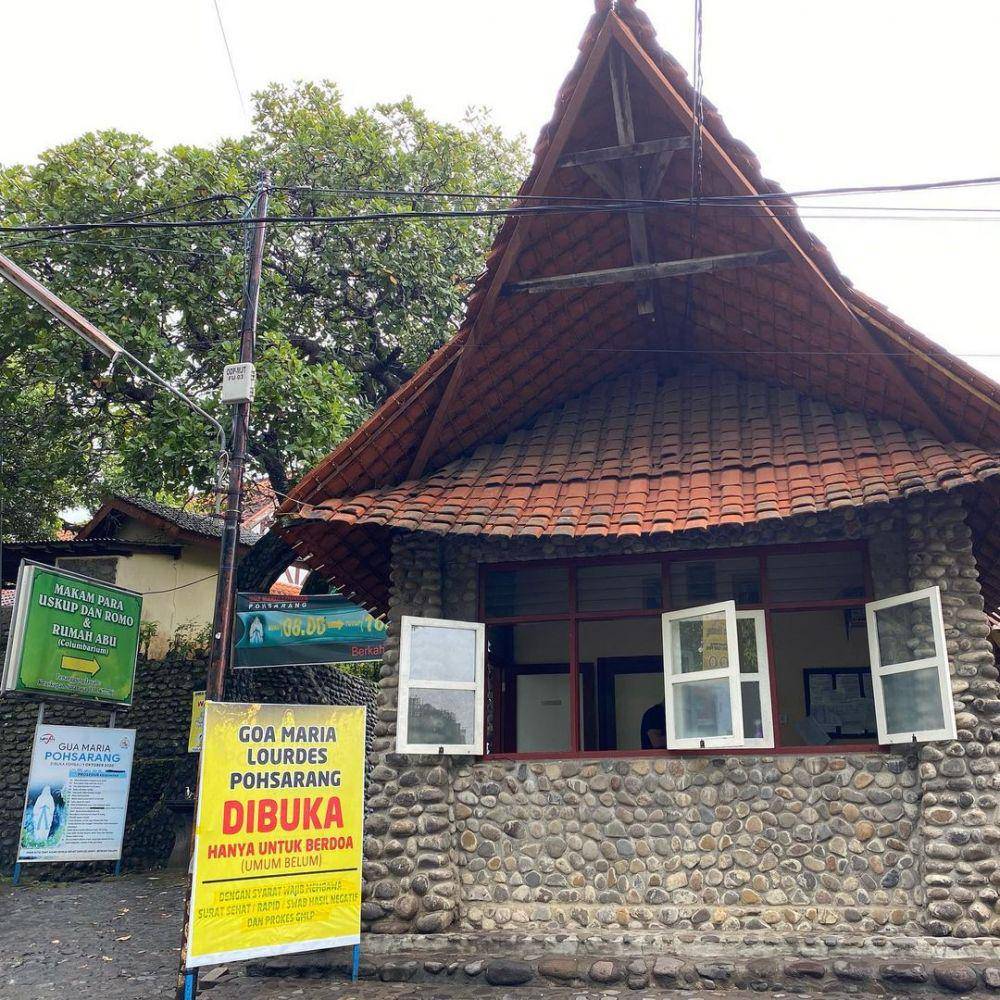 Gua Maria Pohsarang (pexels.com/pangaandrew719)