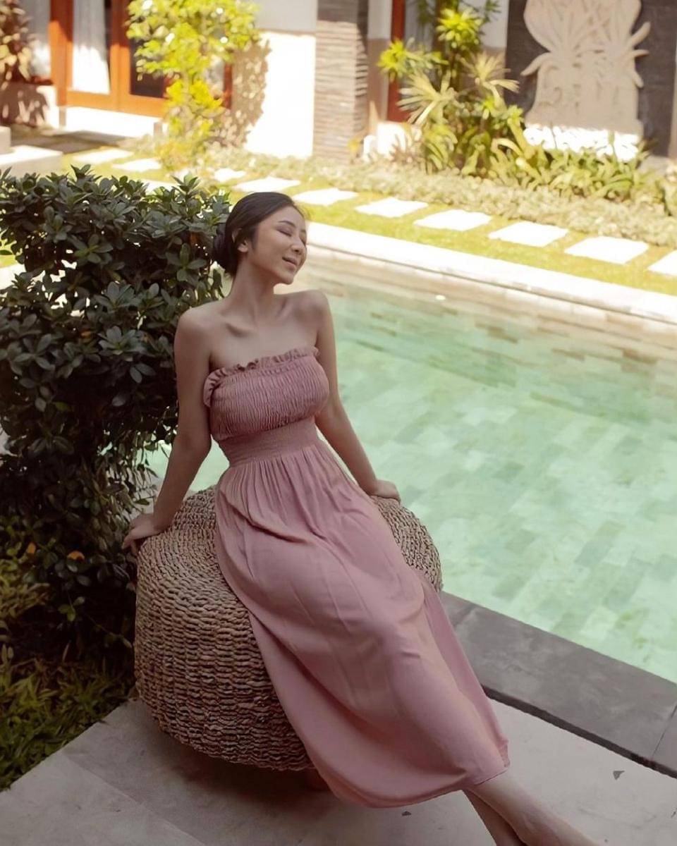 Ayu Saraswati (instagram.com/ayusarasw)