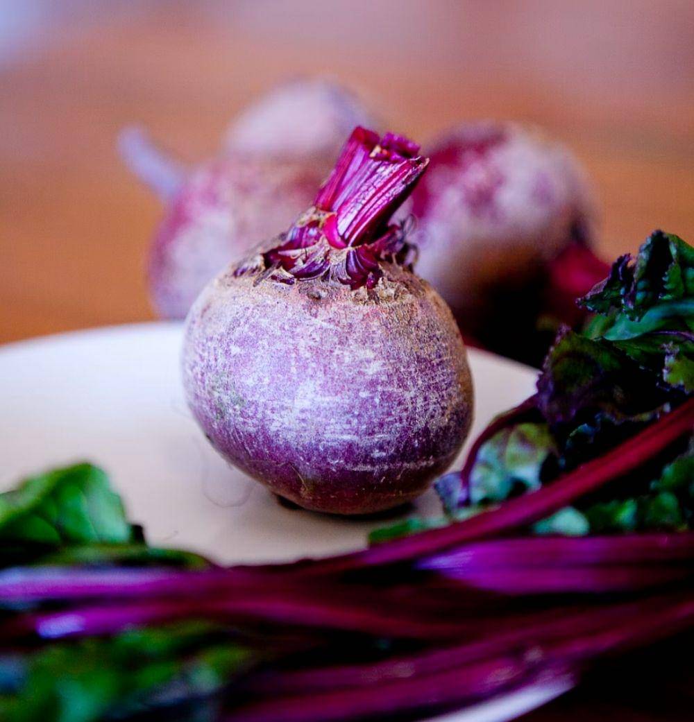 ilustrasi buah bit (unsplash.com/Natalia Fogarty)