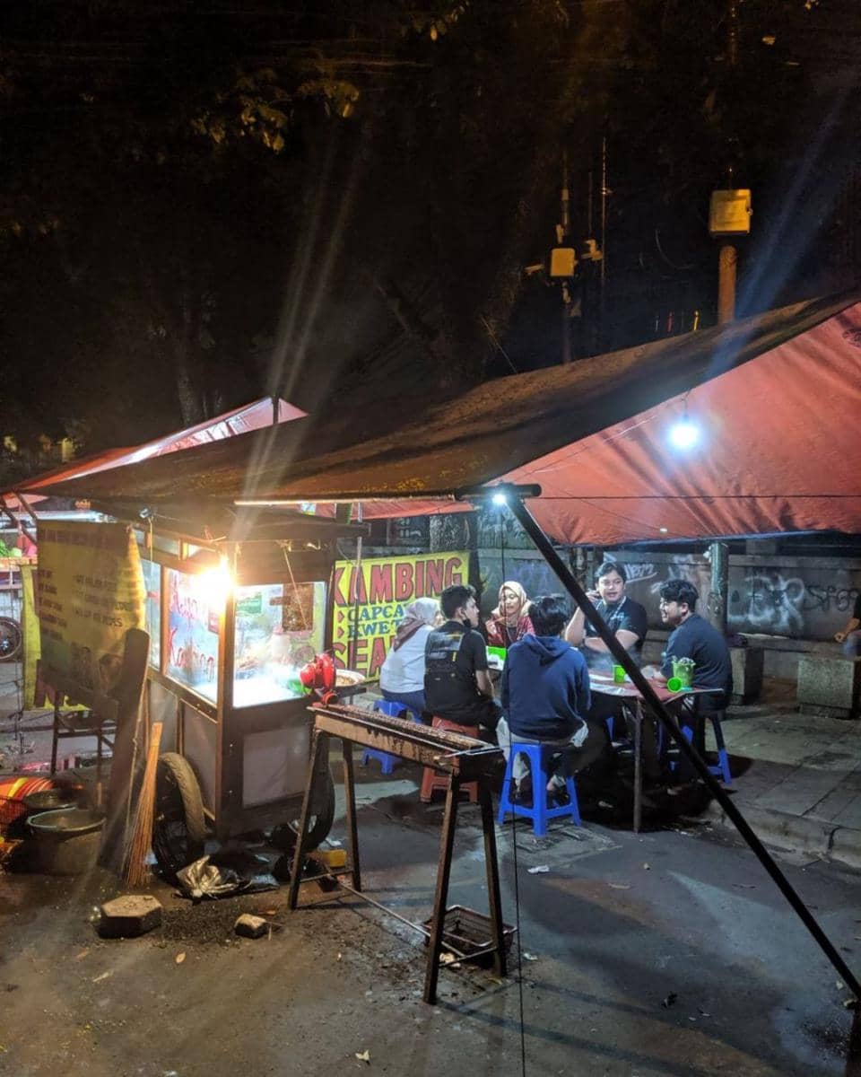 Dipatiukur (instagram.com/bubueataway)