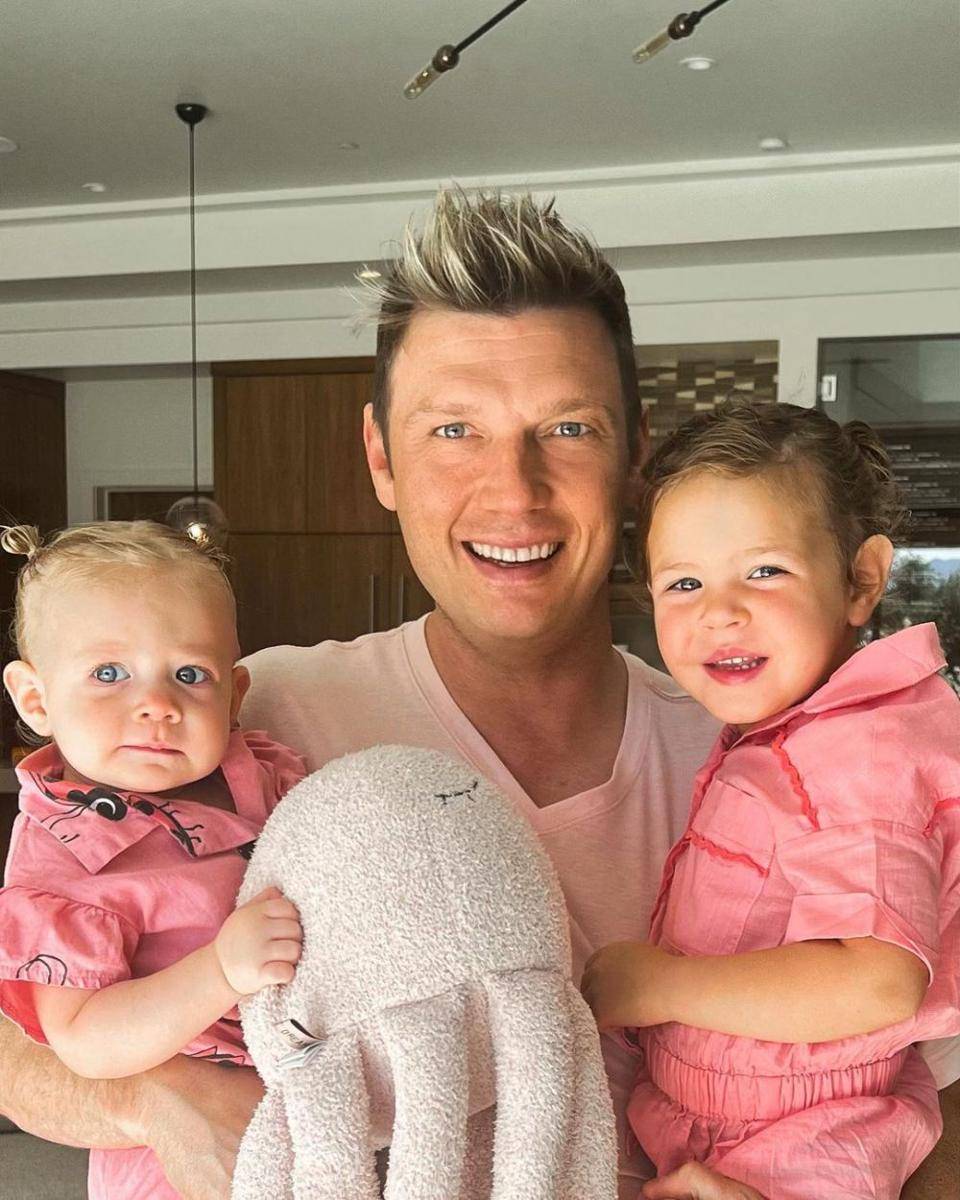 potret Nick Carter Backstreet Boys momong anak (instagram.com/nickcarter)