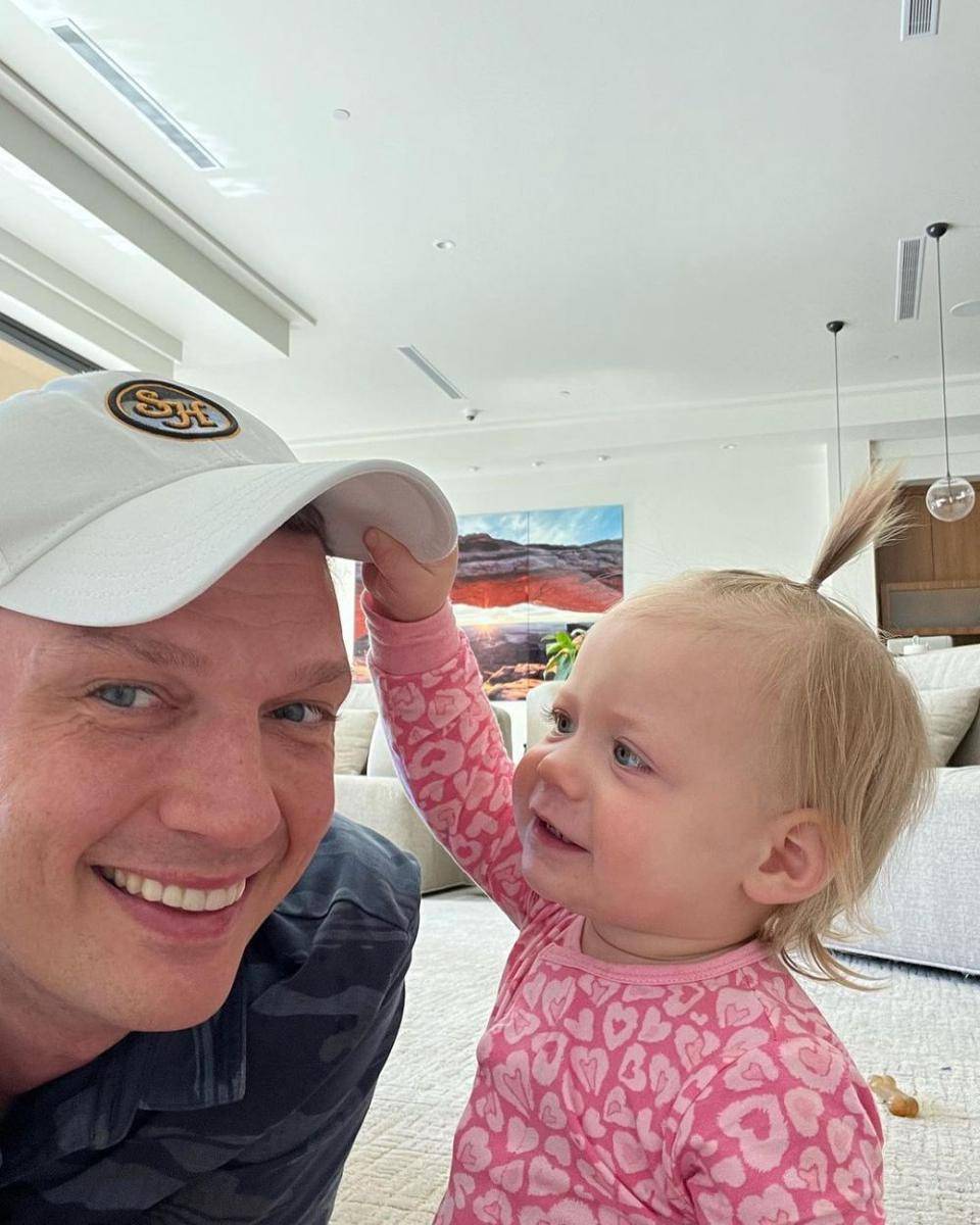 potret Nick Carter Backstreet Boys momong anak (instagram.com/nickcarter)
