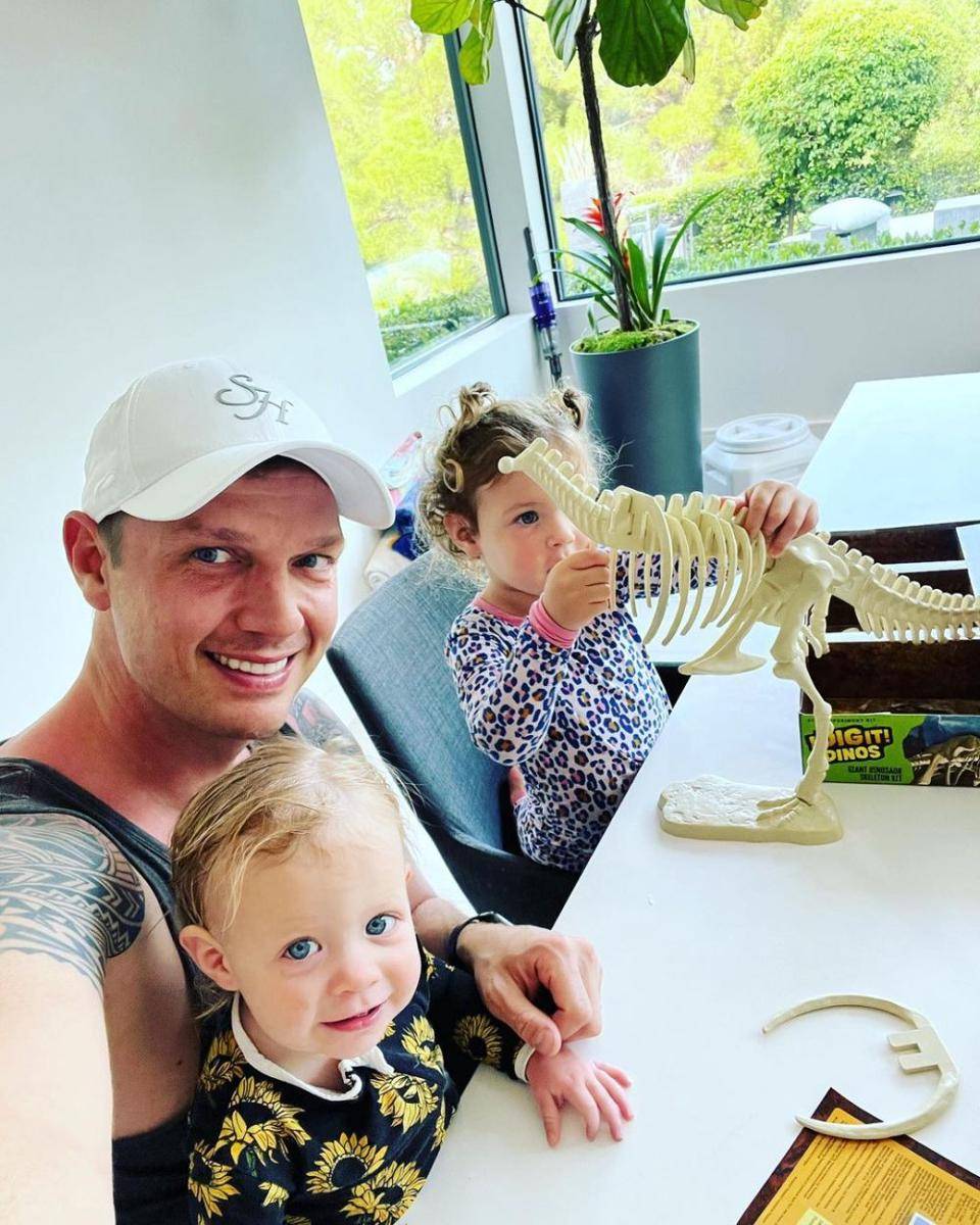 potret Nick Carter Backstreet Boys momong anak (instagram.com/nickcarter)