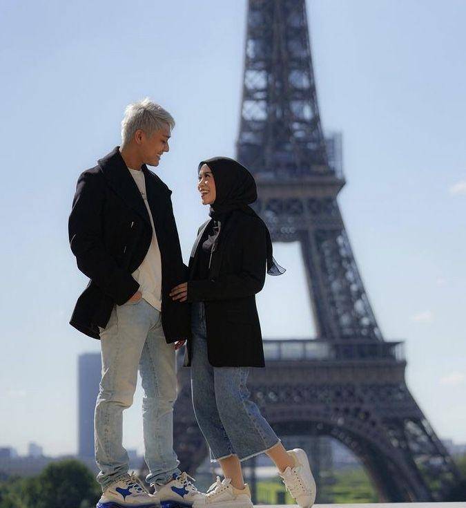Leslar paris (instagram.com/rizkybillar)