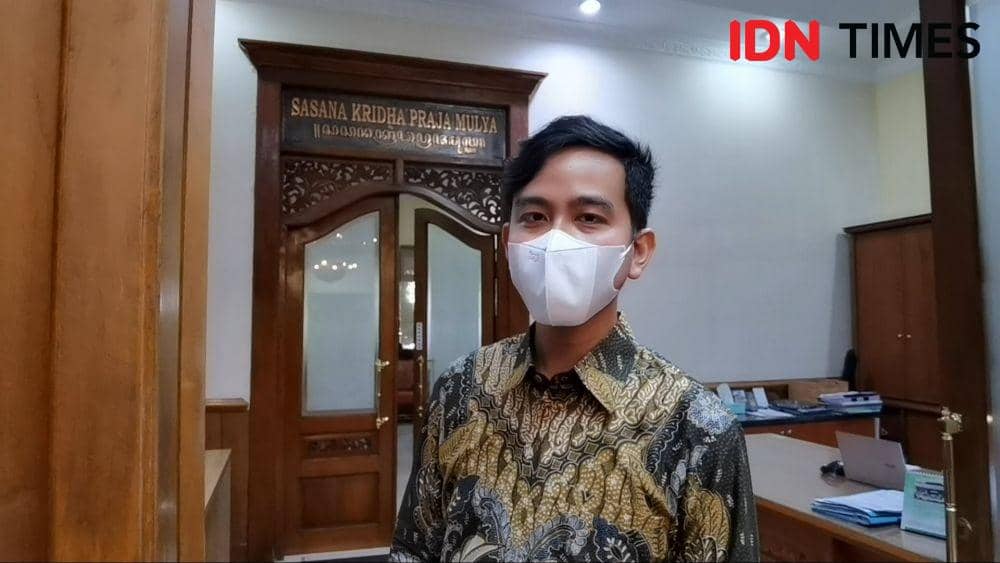Ada Spanduk Dirinya di Deretan Para Presiden, Ini Tanggapan Gibran