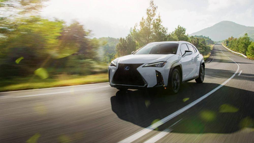 6 Kelebihan Mobil Hybrid yang Bikin Unggul dari Mobil Konvensional