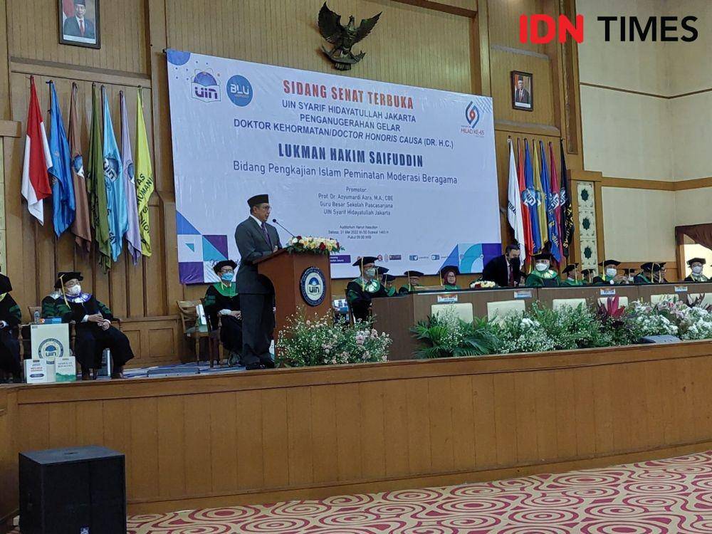 Mantan Menteri Agama, Lukman Hakim Saifuddin, dianguerahi gelar doktor kehormatan dari UIN Syarif Hidayatullah Jakarta. (IDN Times/Vanny El-Rahman)