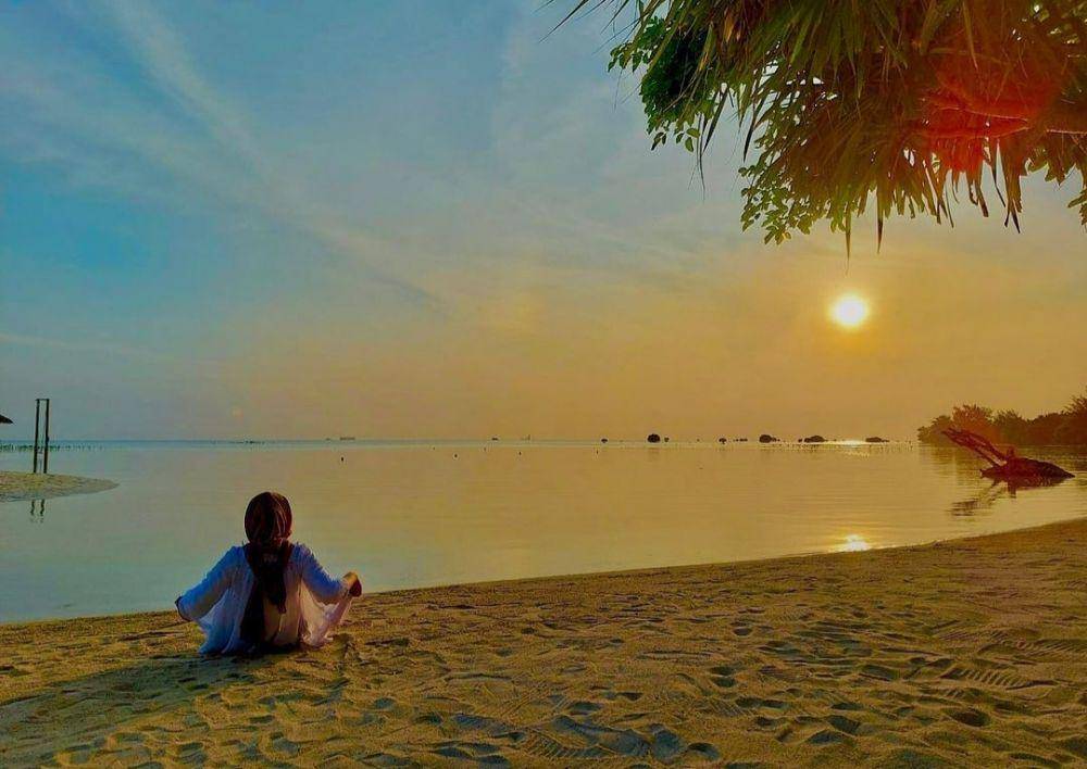 Pantai Pasir Perawan (instagram.com/irmaendhprtwi)