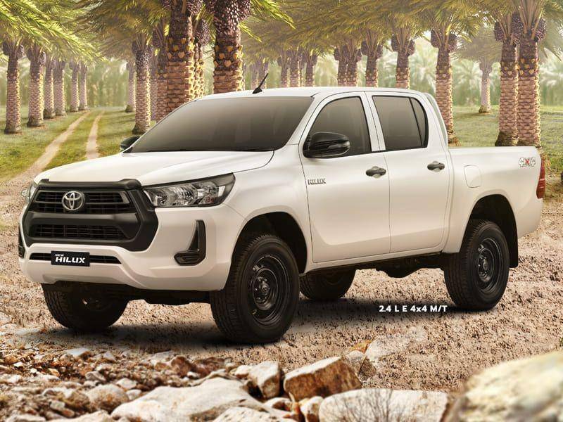 Toyota Hilux 2.4 E 4X4 M/T (toyota.astra.co.id)