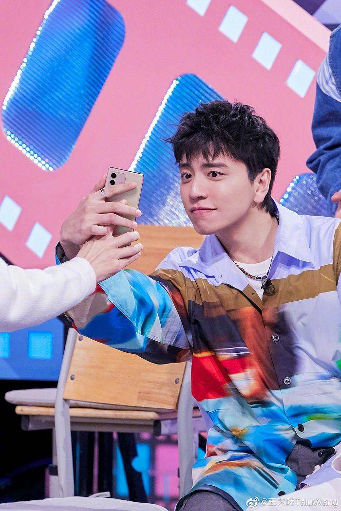 Darren Wang (weibo.com/ 王大陸TaluWang)