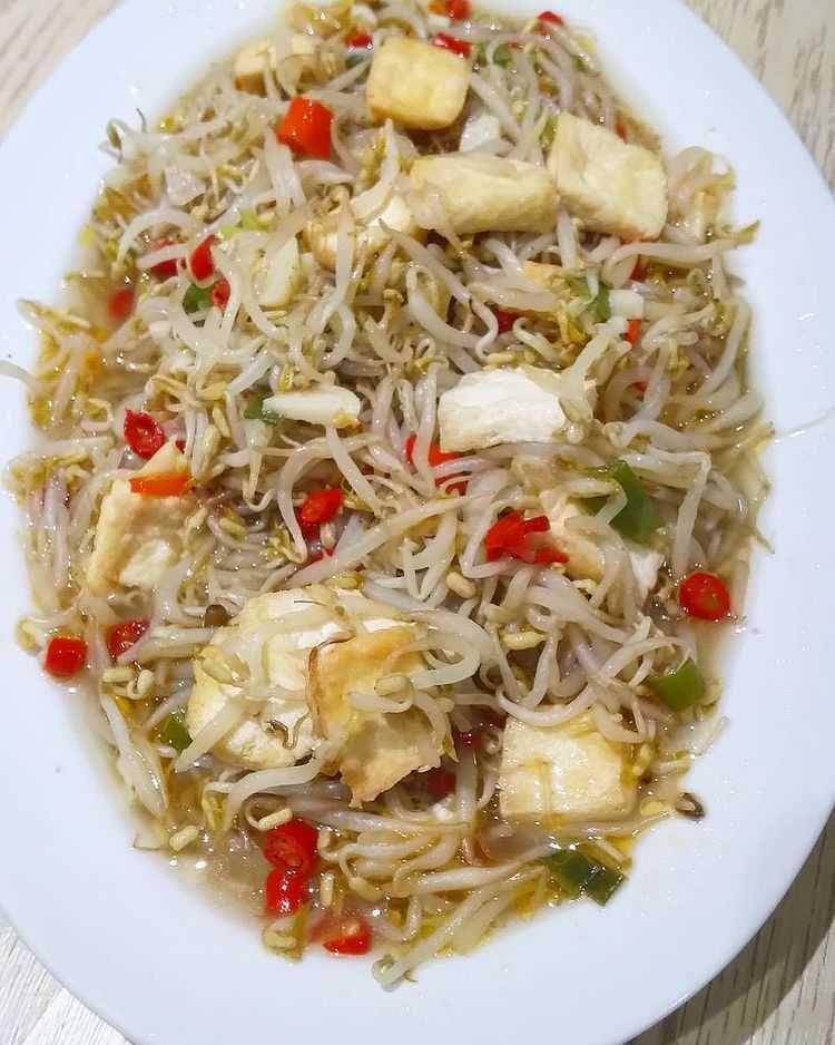 tumis tahu toge (instagram.com/lomoifan)