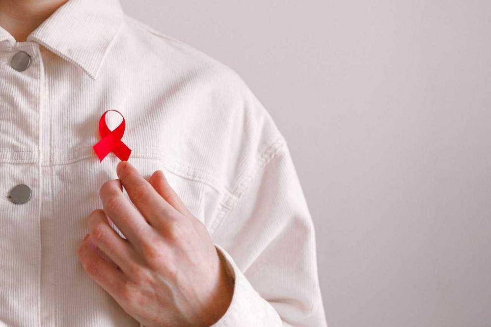 ilustrasi infeksi oportunistik HIV (pexels.com/Anna Shvets)