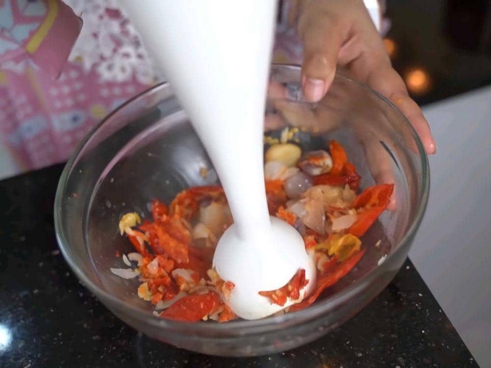 Ilustrasi membuat sambal (youtube.com/Dapur Fithry)