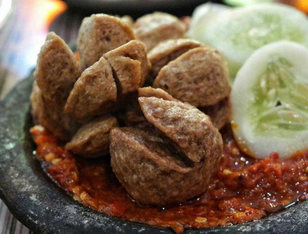 Resep Bakso Penyet dengan Sambal Terasi, Bisa Jadi Camilan atau Lauk