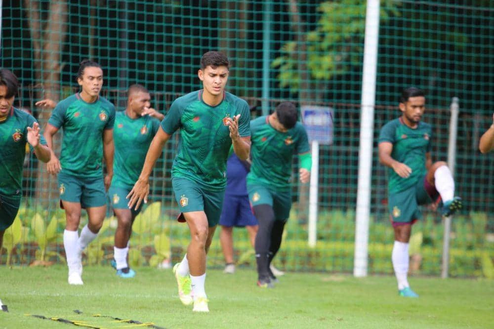 Pemain Persik Kediri saat berlatih. Instagram.com/@persikfcofficial