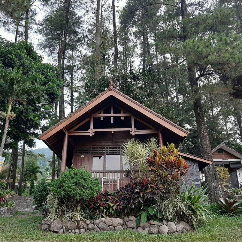 Foresta Resort Villa Pinus (instagram.com/forestaresorttretes_)