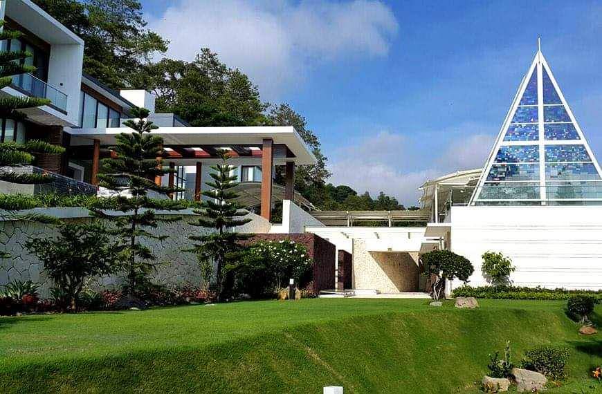 Villa W Tretes (facebook.com/villawtretes)