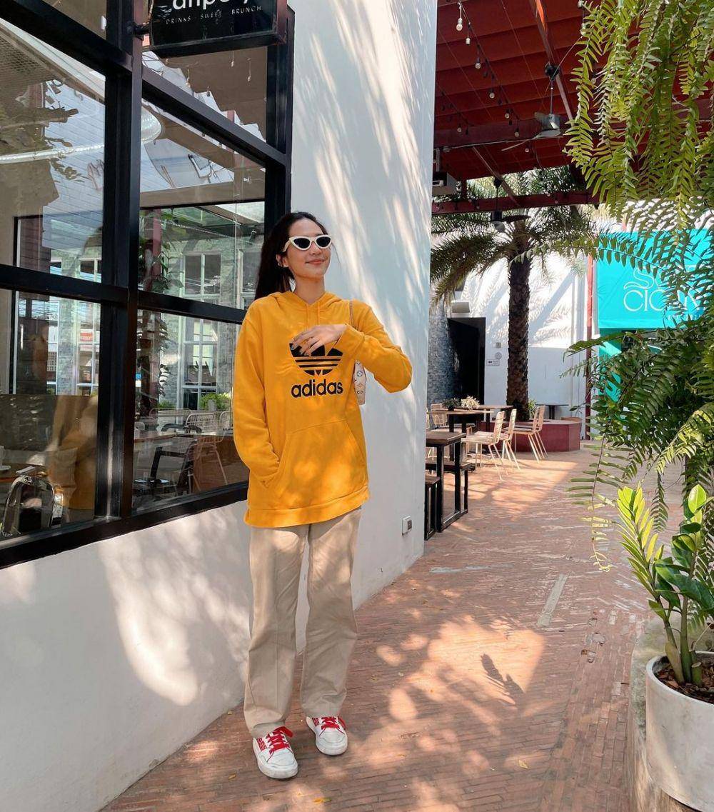 Bint Sireethorn (instagram.com/bintsireethorn)