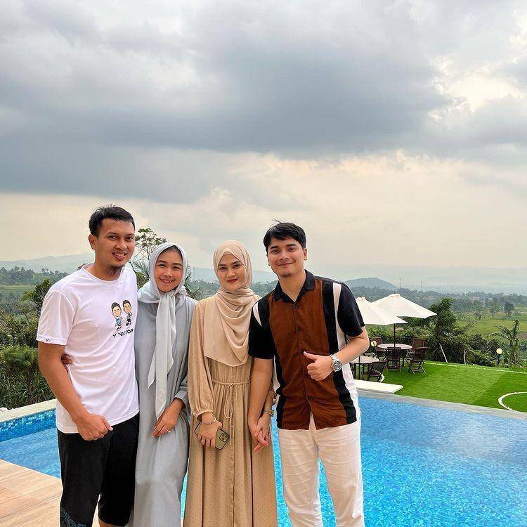 potret Alvin Faiz dampingi Henny Rahman (instagram.com/alvin_411)