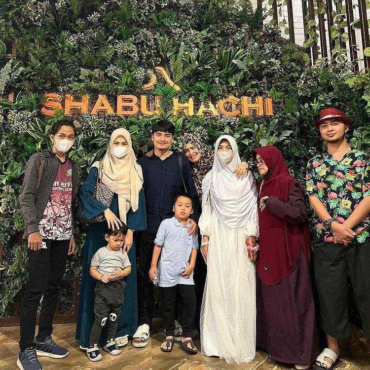 potret Alvin Faiz dampingi Henny Rahman (instagram.com/alvin_411)