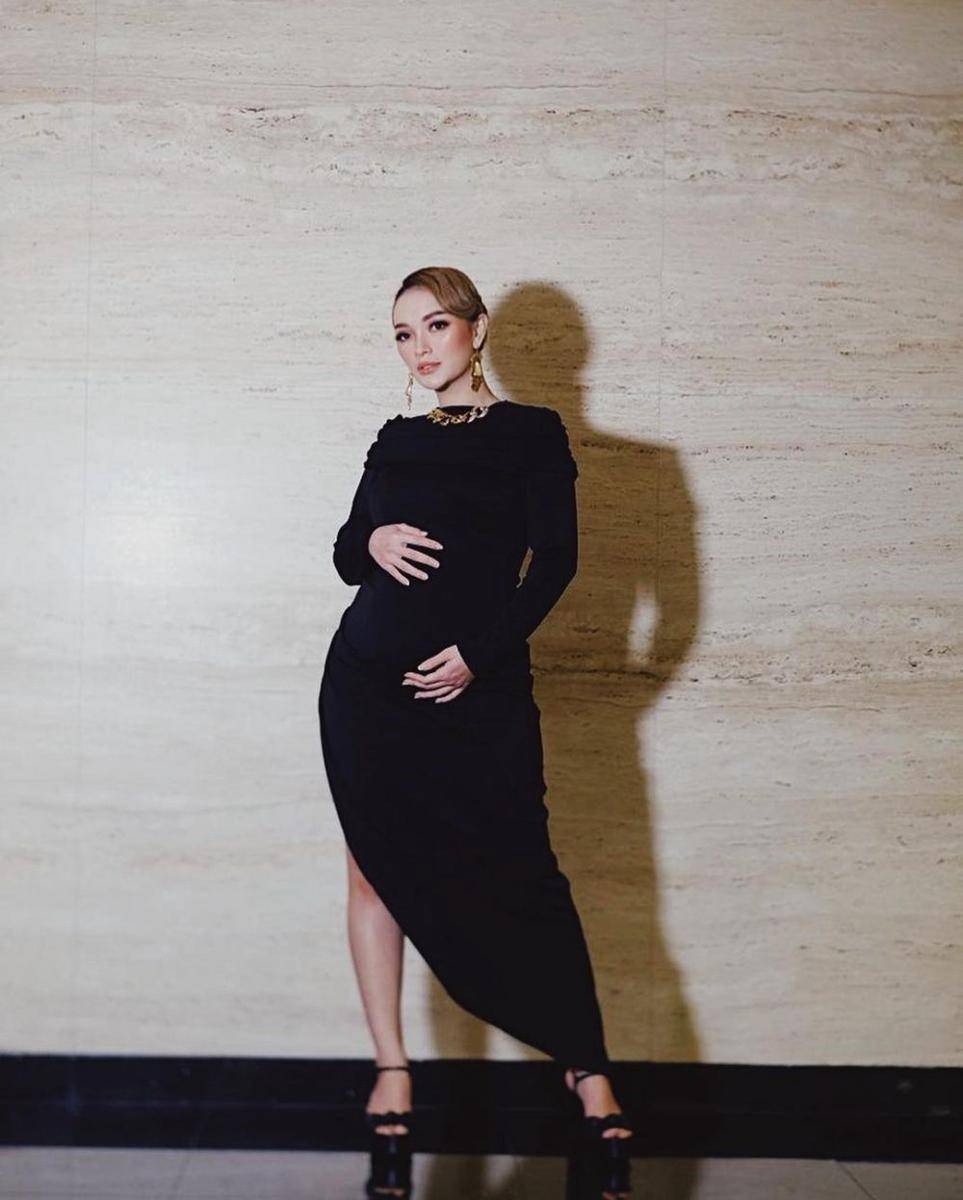 potret Zaskia Gotik (instagram.com/zaskia_gotix)