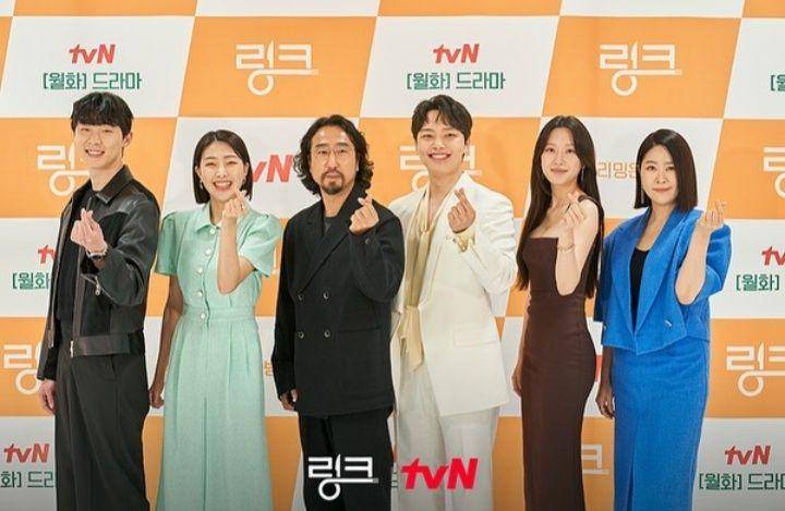 para pemain drama Link (instagram.com/tvn_drama)