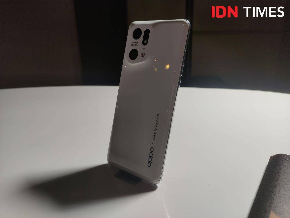 OPPO Find X5 Pro 5G (IDN Times/Alfonsus Adi Putra)