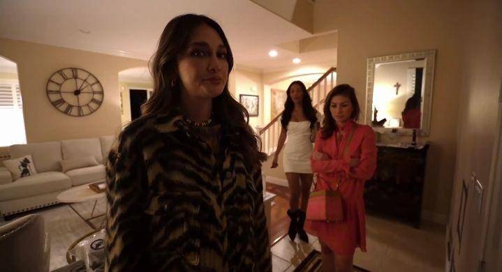 potret Luna Maya di Los Angeles (youtube.com/Luna Maya)