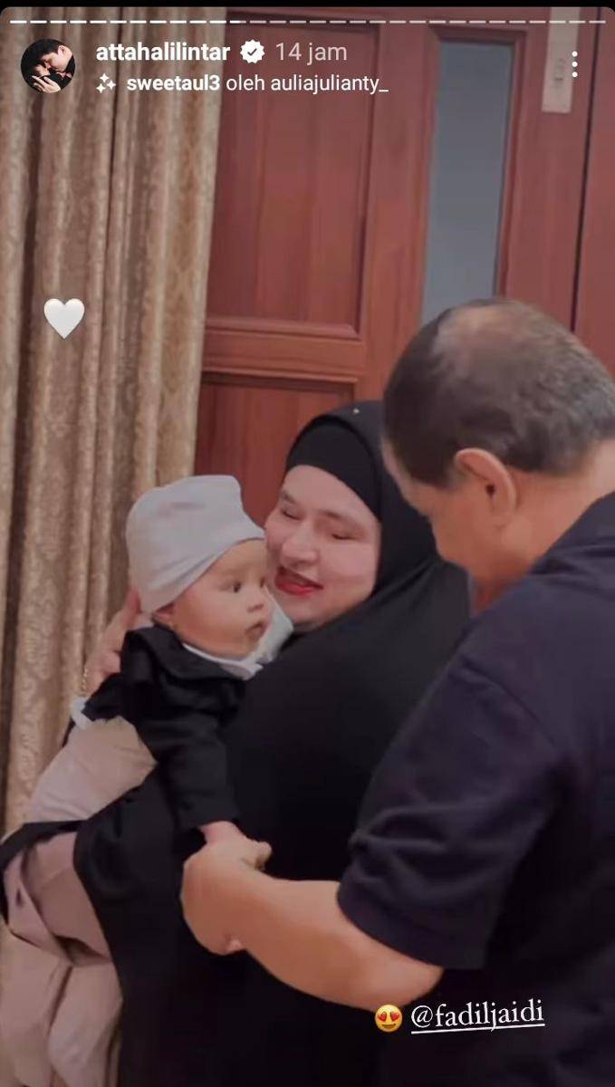 potret baby Ameena (instagram.com/attahalilintar)