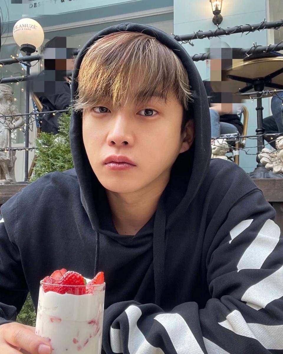 Kim Min Seok (instagram.com/samuliesword)